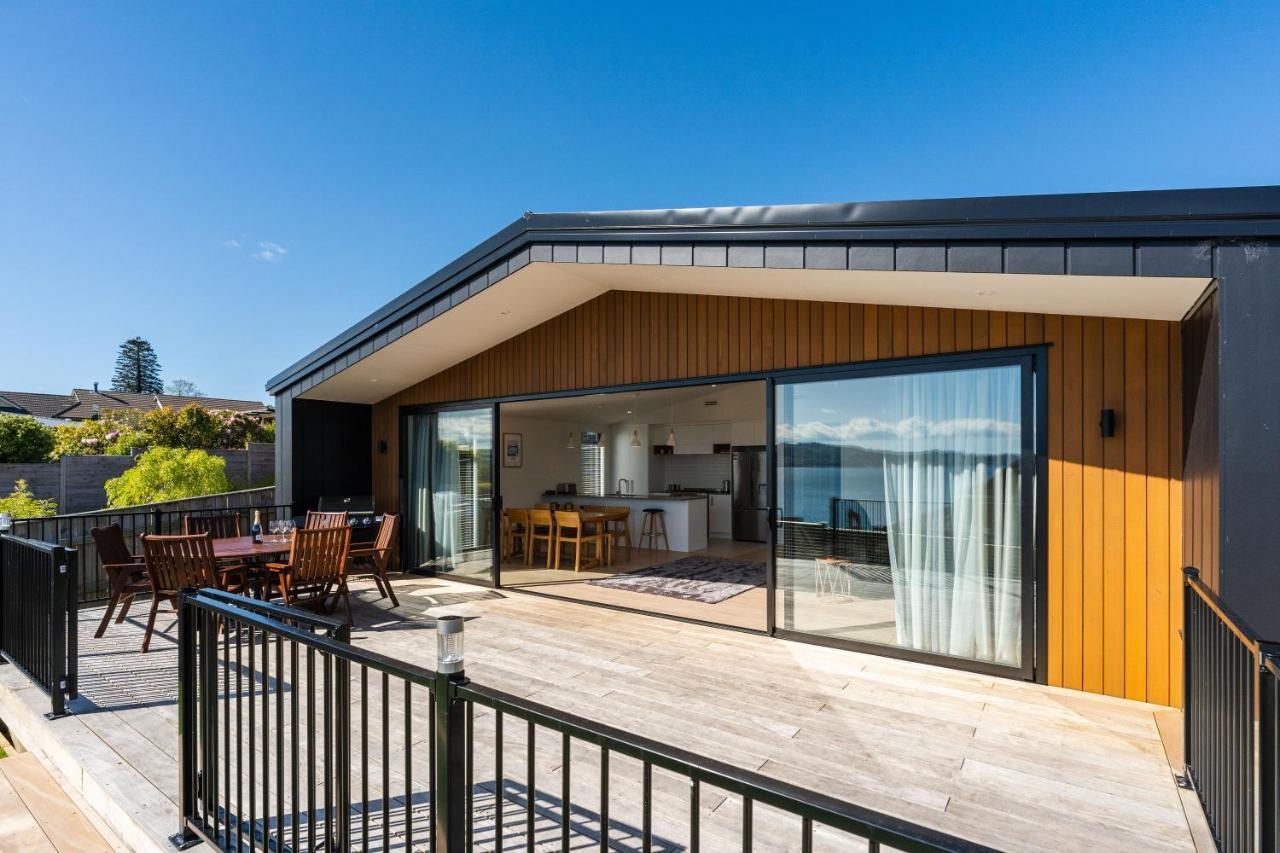 Lakeview Terrace - Taupo Holiday Home מראה חיצוני תמונה